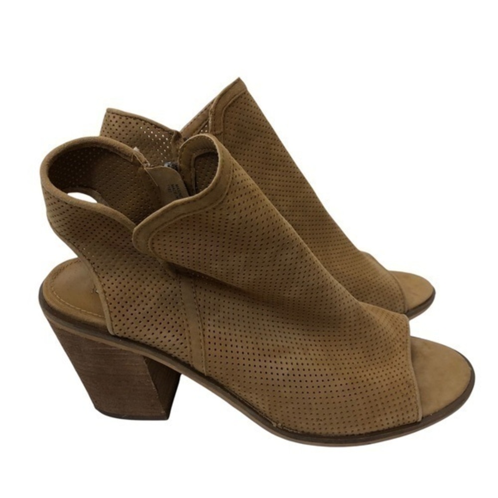 Women's Tan Peep-Toe Block Heel Sandals